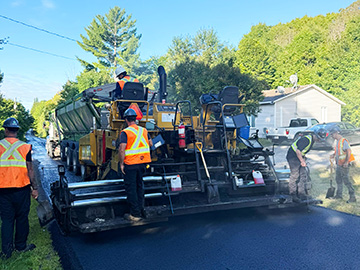 Pavage d'une rue municipale 1